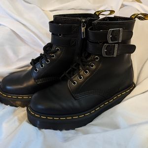1460 Alt Doc Martens